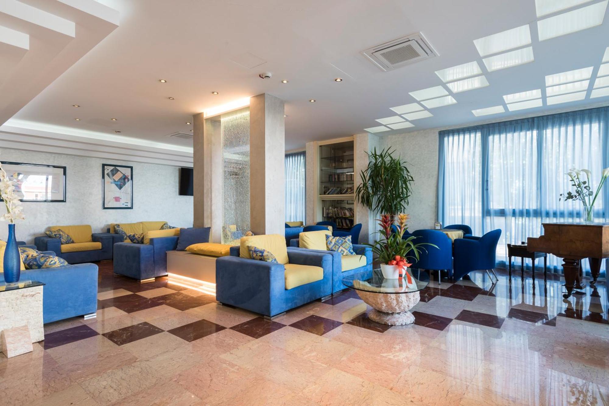 Hotel Losanna 가비체 마레 외부 사진