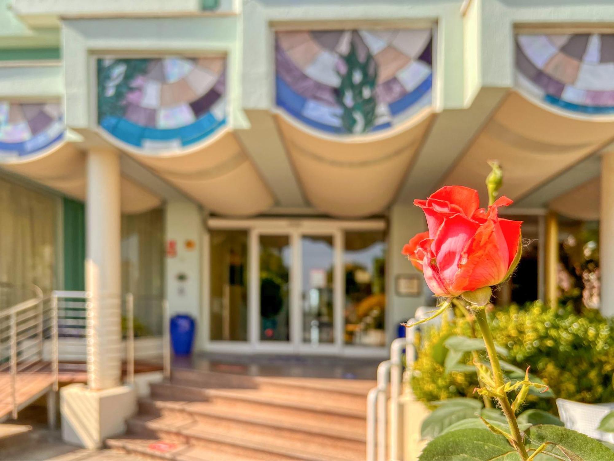 Hotel Losanna 가비체 마레 외부 사진