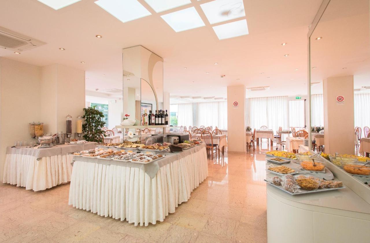 Hotel Losanna 가비체 마레 외부 사진